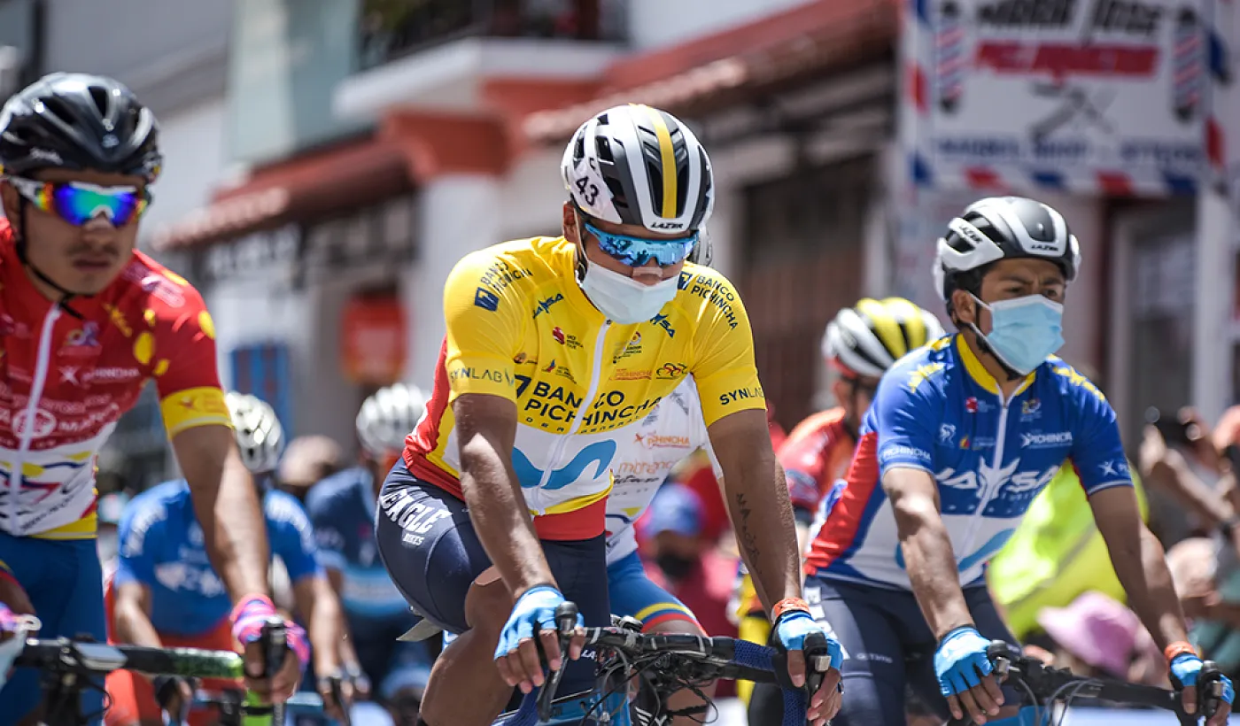 La camiseta del campéon de la Vuelta al Ecuador Banco Pichincha, escalón a grandes lides